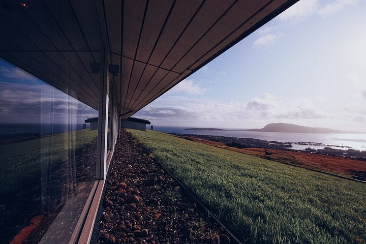 Foroyar Views