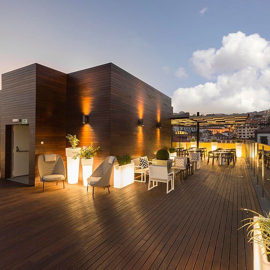 Castanheiro Boutique Hotel (or similar)