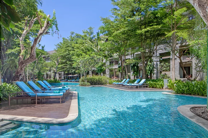 poolview
